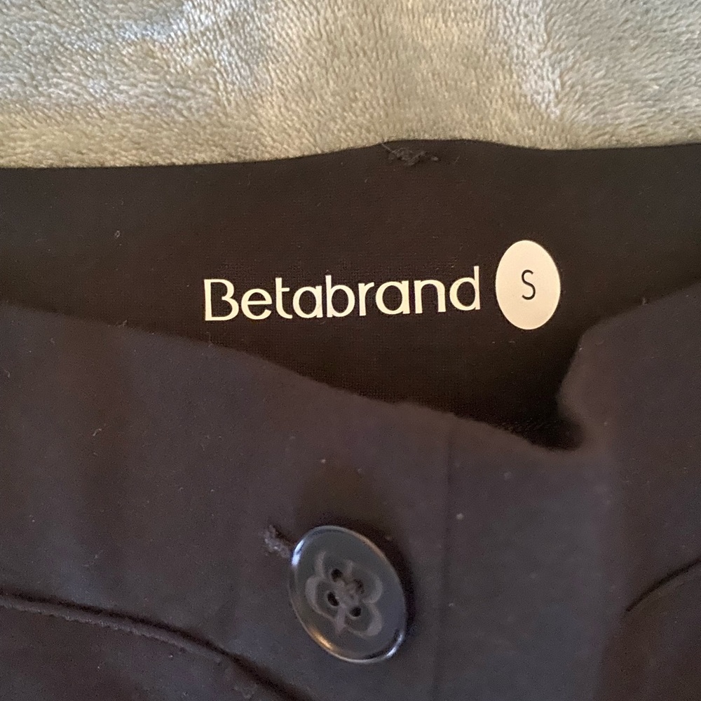 New without tags. Beta brand  boot cut slacks. Size small